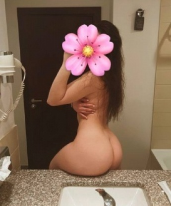 👠💋
Я живу в Москве и знаю все его тайные уголки, в которых можно насладиться взрывным удовольствием. У меня широкий выбор услуг - от нежных ласк и эротического массажа до более экстремальных развлечений. 💦💥
Встречи со мной гарантируют тебе полное удовлетворение и незабываемые эмоции. Мои клиенты всегда оставляют только положительные отзывы о нашем с ними времяпровождении. 💕
Мои фото настоящие, так что можешь быть уверен, что моими роскошными формами ты сможешь наслаждаться на протяжении всей встречи. ✨✨
Если ты ищешь незабываемый опыт и жаждешь искусных ласк, то ты попал именно по адресу. Со мной ты найдешь сексуальное блаженство, о котором мечтал! 👄🔥
Не упусти свой шанс испытать настоящий праздник для тела и души - встречайся со мной, и ты не пожалеешь об этом! 🌹💫 Нина
